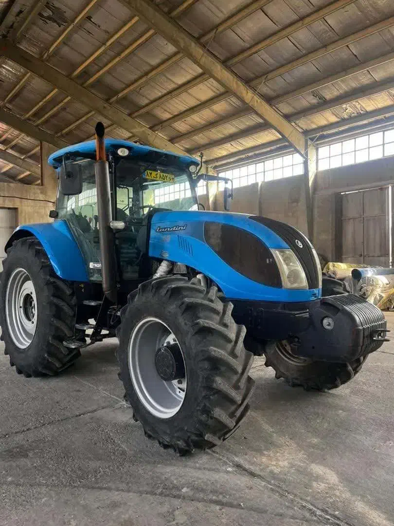 تراکتور لندینی با پلاک و بیل جلو|خودرو سنگین|مرودشت, سهلآباد|دیوار