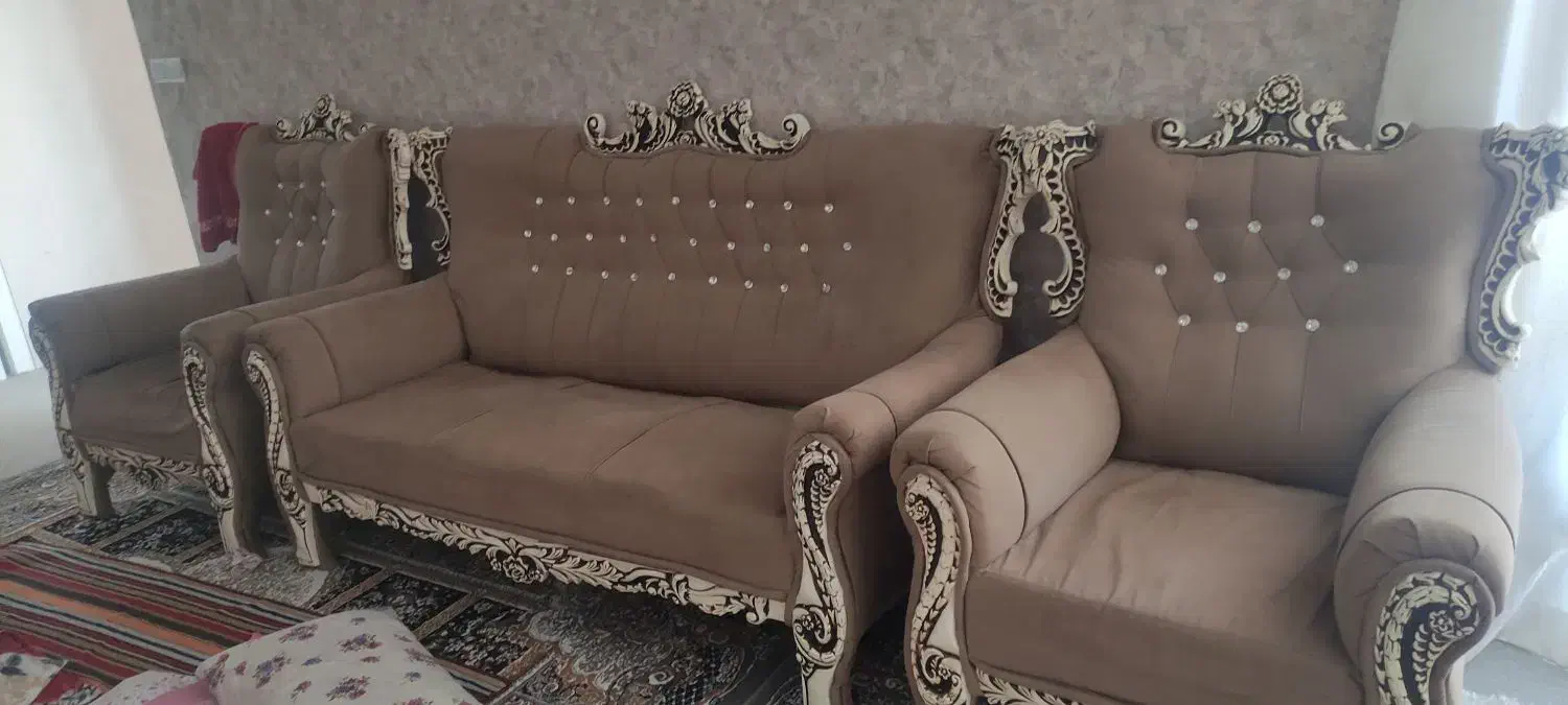 مبل ۹ نفره|مبلمان خانگی و میز عسلی|شیراز, درکی|دیوار