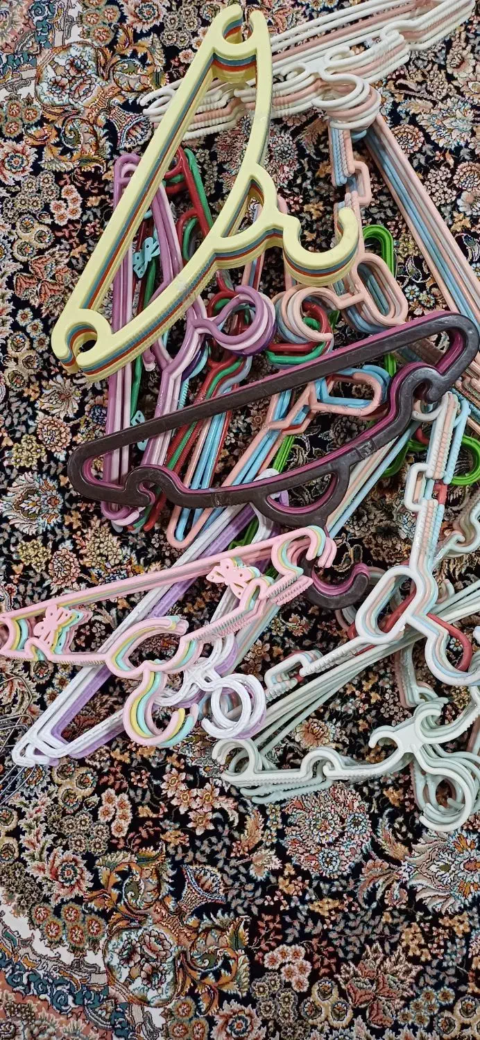 گیره لبا به همراه اینه ناخونی|فروشگاه و مغازه|مریوان, |دیوار