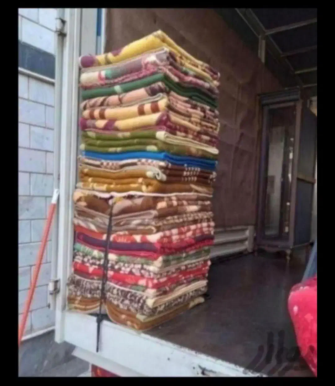 شرکت باربری وجاپجای منازل هستی بار|خدمات حمل و نقل|گنبد کاووس, |دیوار