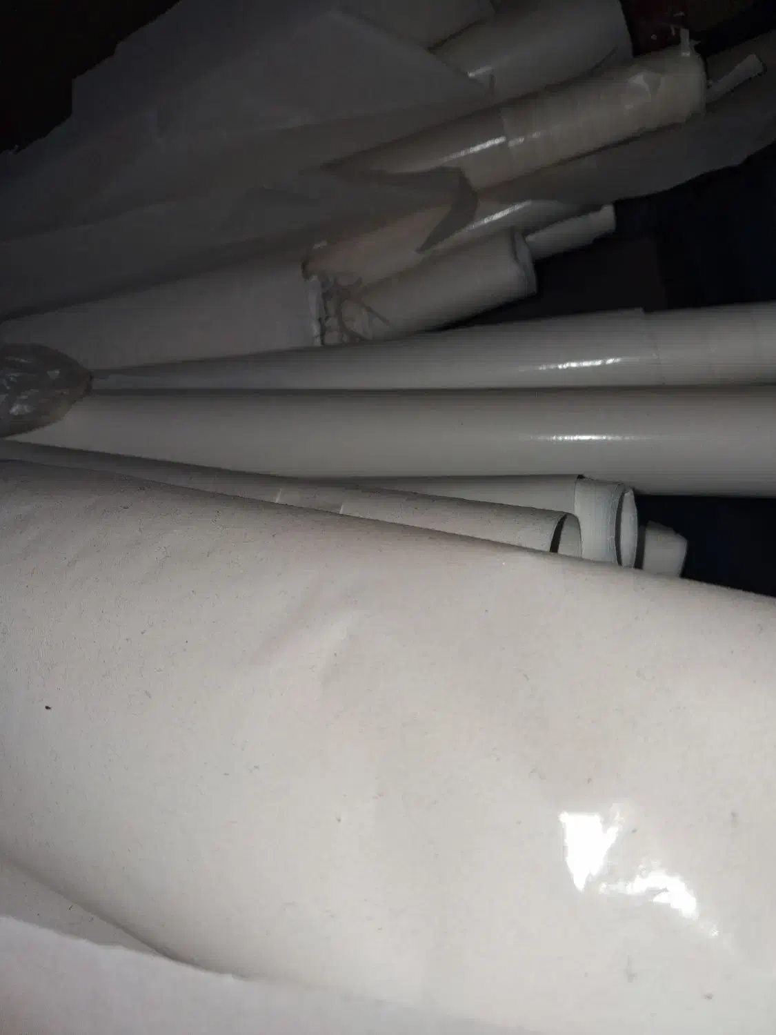 حدود ۷ یا ۸ کیلو کاغذ پشت لیبل یا برچسپ|لوازم التحریر|قم, نیروگاه|دیوار