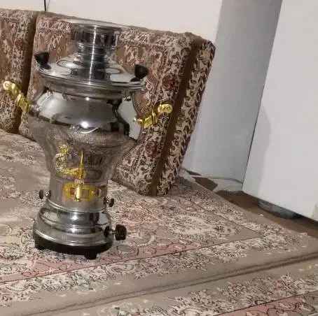 سماور گازی ۴ لیتری|سماور، چایساز، قهوهساز|سنندج, |دیوار