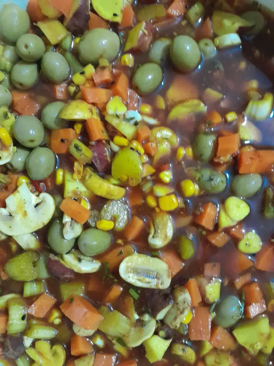 اشوروترشی کاملاخانگی وبی نهایت خوشمزه از۶۰تومان|خوردنی و آشامیدنی|هشتگرد, شهرک صنعتی هشتگرد|دیوار