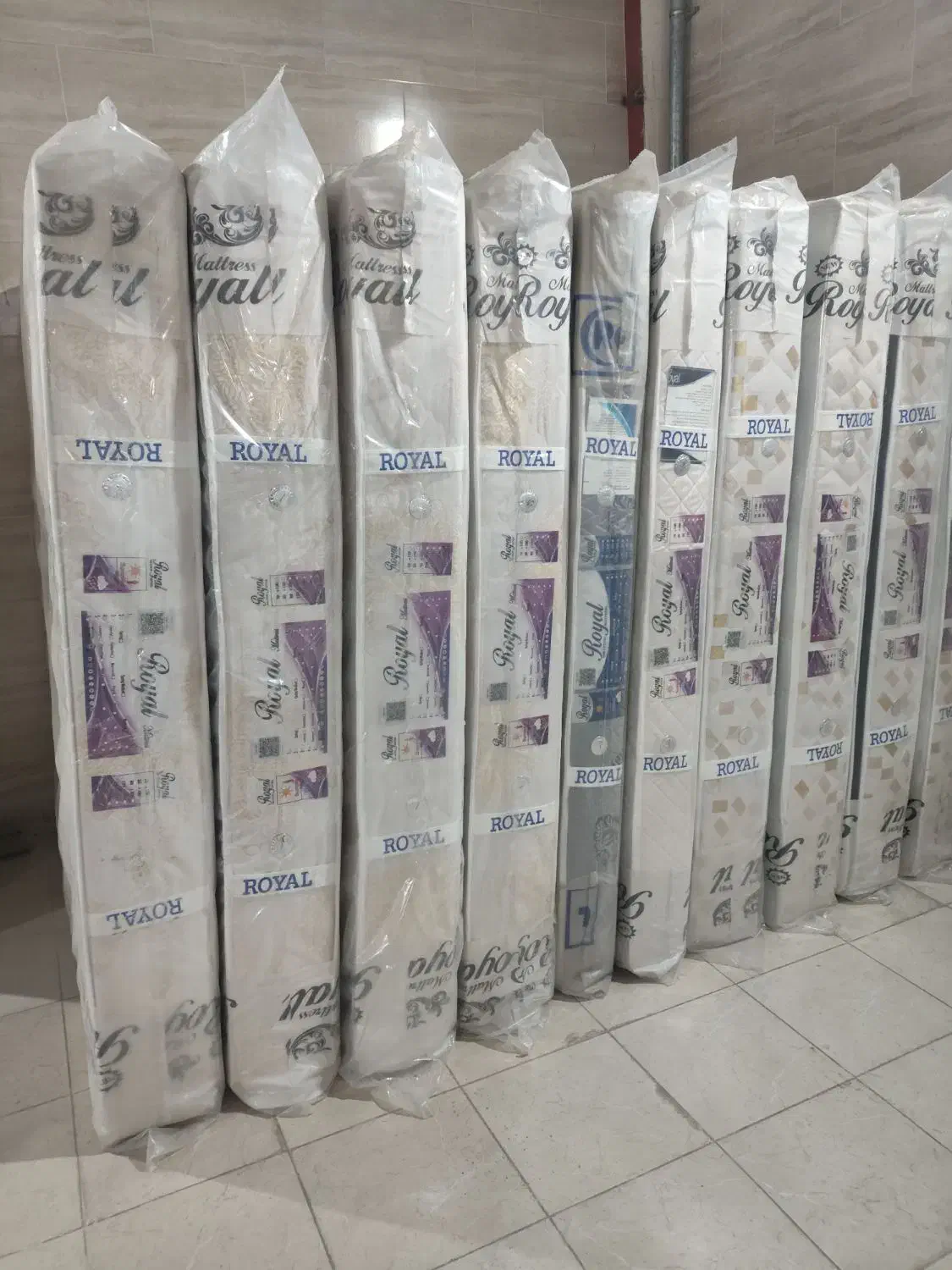 تشک ارزان|تشک تختخواب|شیراز, شهرک گلها|دیوار