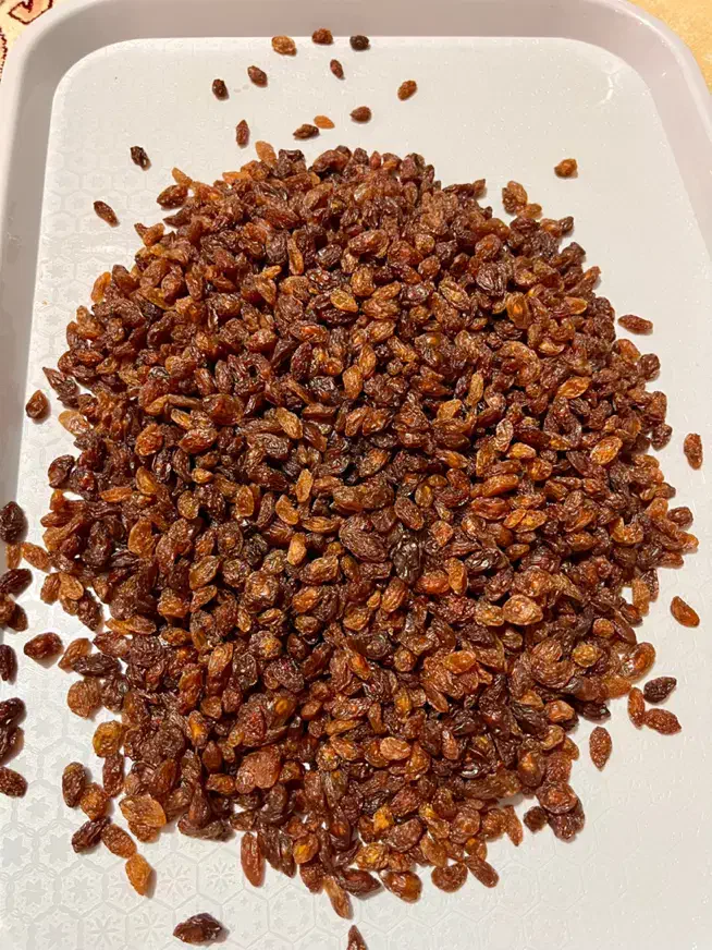 کشمش قلمی بدون هسته و ارگانیک|خوردنی و آشامیدنی|شیراز, میانرود|دیوار