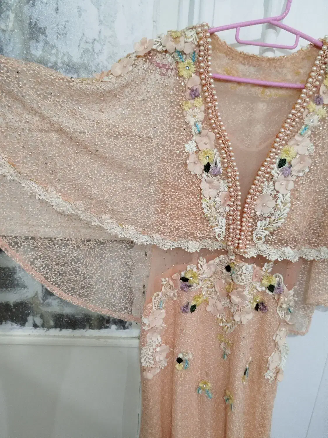 لباس مجلسی در حد نو|لباس|رامشیر, |دیوار