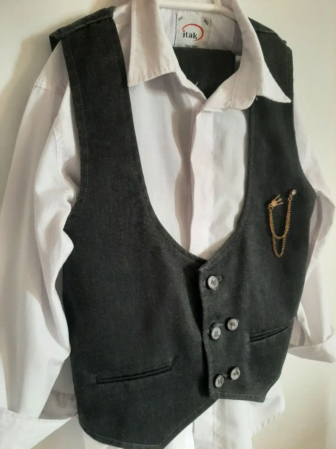 لباس مجلسی پسرانه|کفش و لباس بچه|صحنه, |دیوار