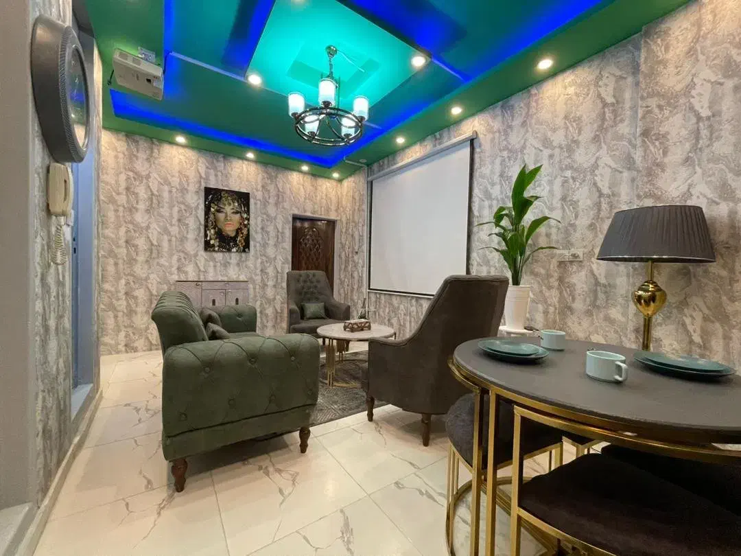 اجاره آپارتمان مبله روزانه و هفتگی در انقلاب|اجارهٔ کوتاه‌مدت آپارتمان و سوئیت|تهران, توحید|دیوار