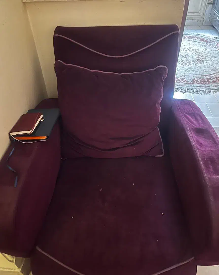 مبلمان راحتی قیمت ۴ میلیون|مبلمان خانگی و میز عسلی|تهران, کرمان|دیوار