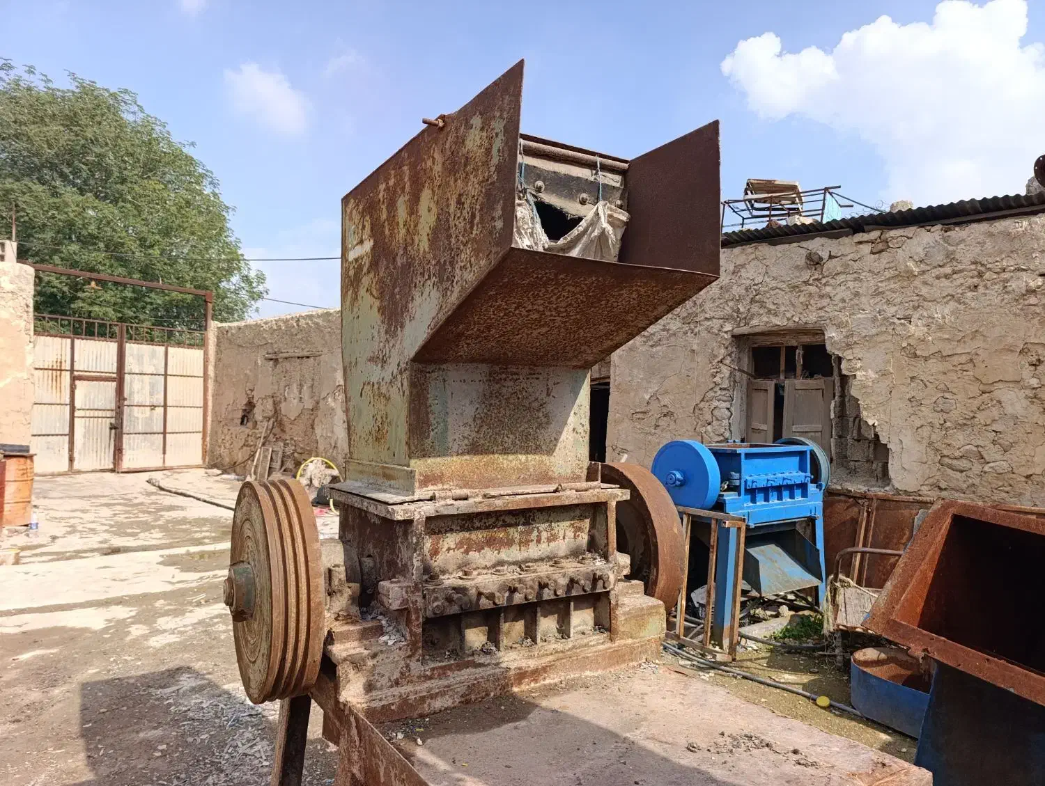 دستگاه اسیاب|ماشین‌آلات صنعتی|شیراز, سفیرشمالی|دیوار