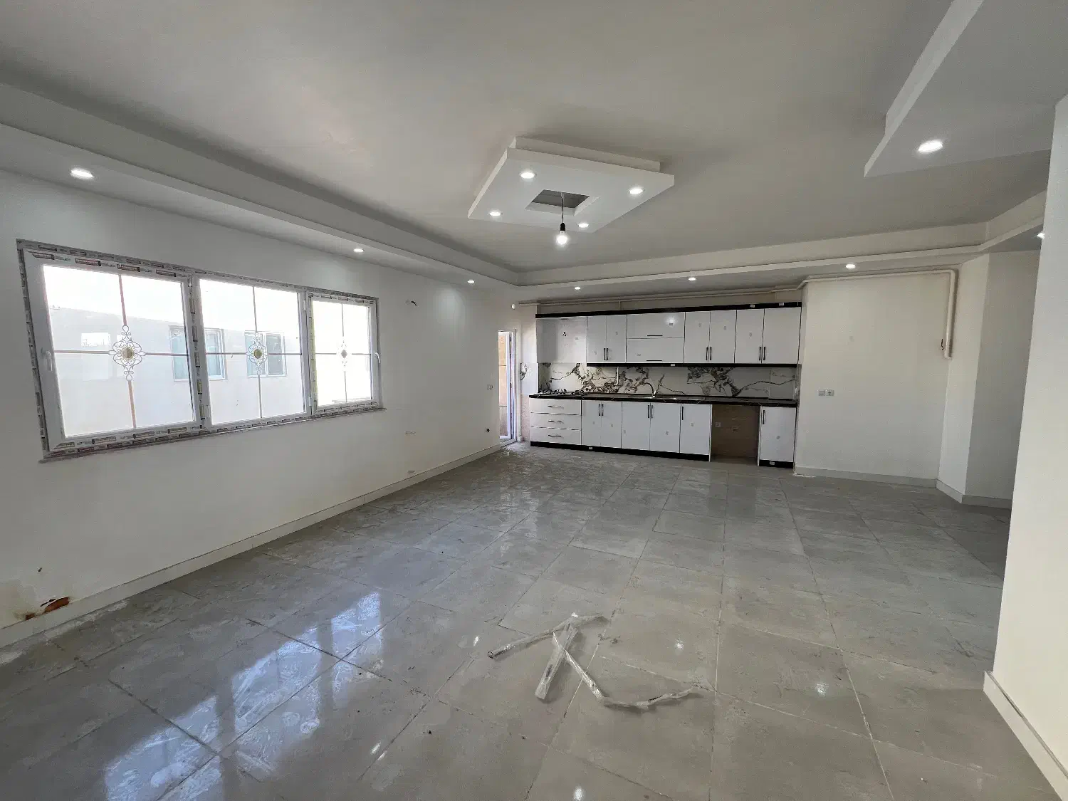 فروش واحد94متری نوساز|فروش آپارتمان|صومعهسرا, |دیوار