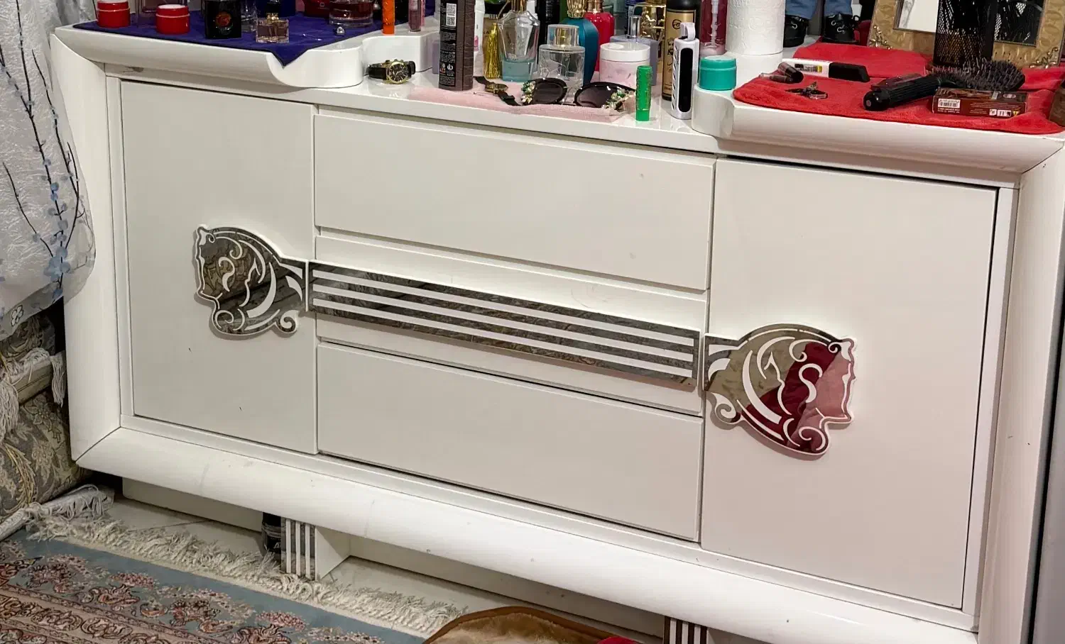 میز آرایشی و تخت و پاتختی|تخت و سرویس خواب|کرج, حسن آباد|دیوار