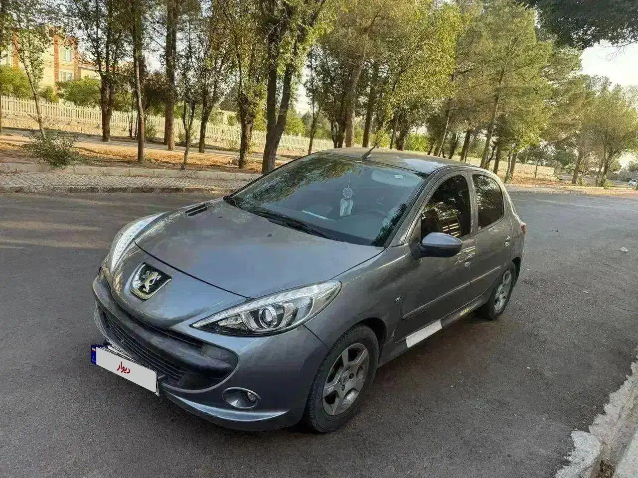 پژو ۲۰۷|خودرو سواری و وانت|قم, پردیسان|دیوار