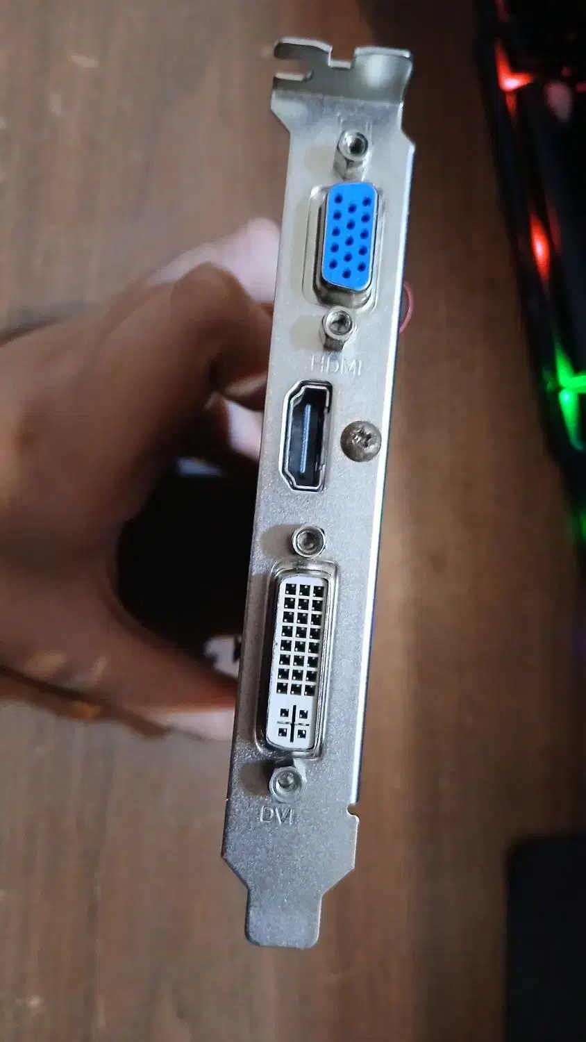 کارت گرافیک radeon hd5450|قطعات و لوازم جانبی رایانه|پرند, فاز ۴|دیوار