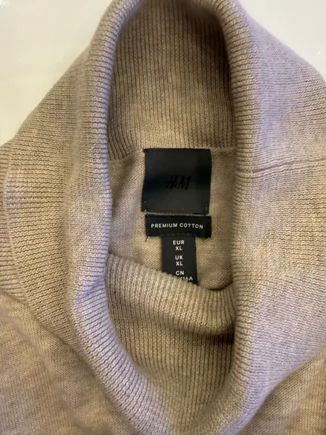 ۲عدد سویشرت سایز بزرگ مسافری اسپلاش،h&m|لباس|تهران, فرمانیه|دیوار