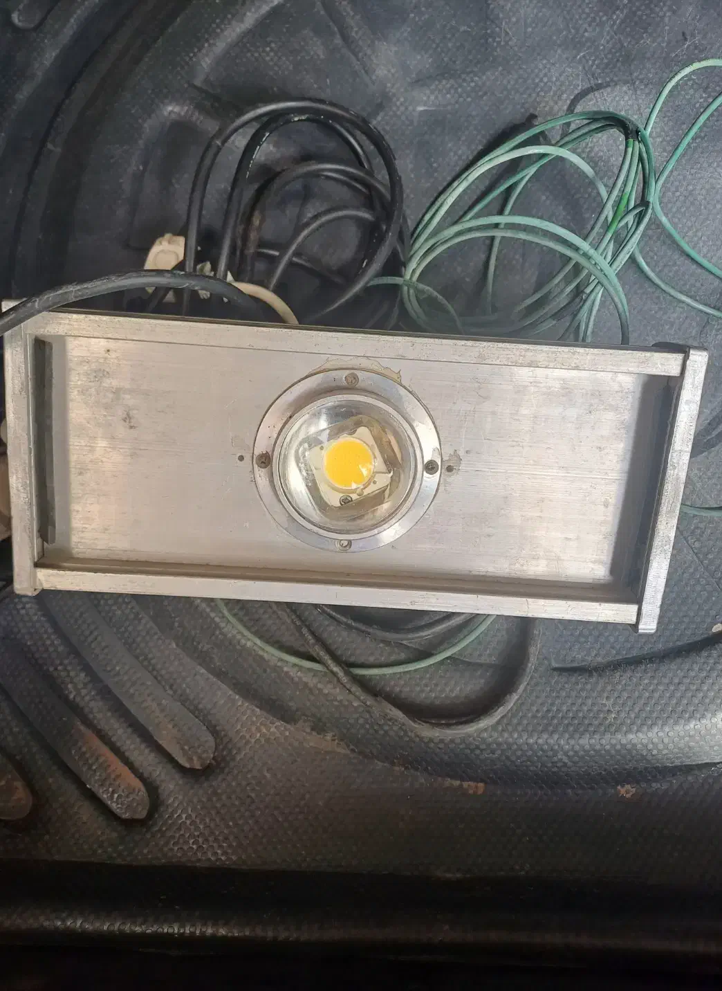 فروش پروژکتور|لامپ و چراغ|کرمان, |دیوار