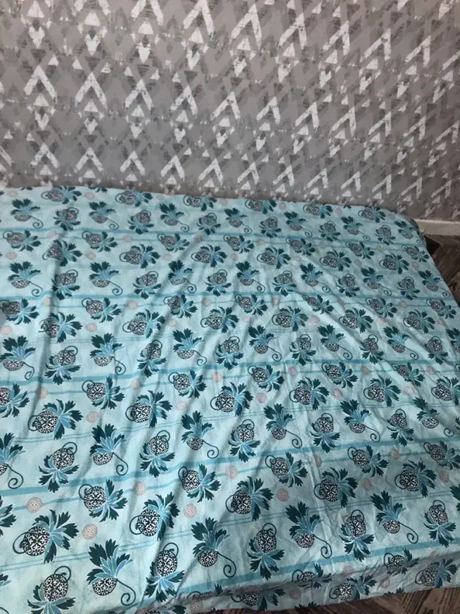 تشک|تشک تختخواب|قشم, |دیوار