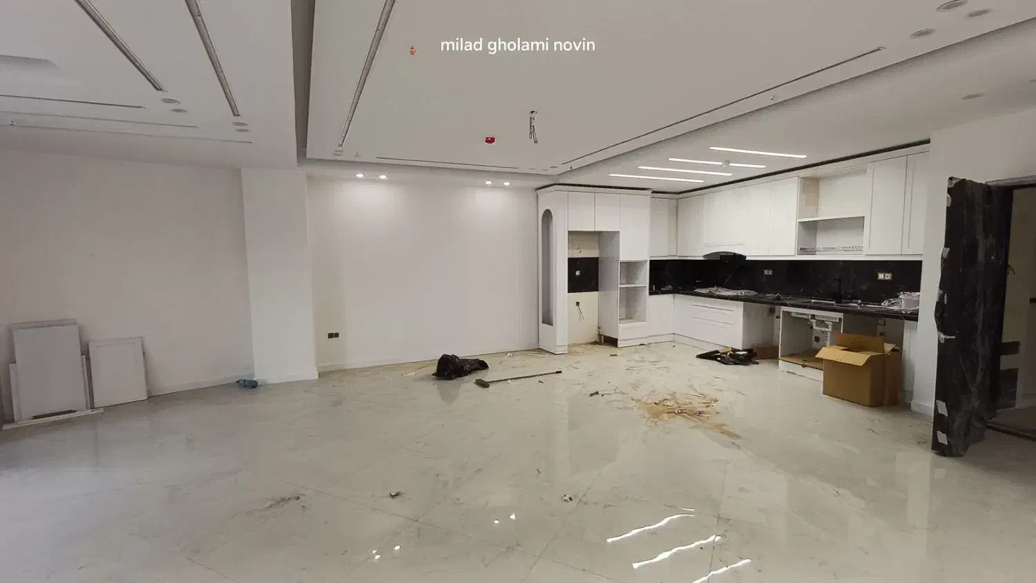 ۱۲۰متر/دوخوابه فول نوساز ۲۱متری جی کلید نخورده