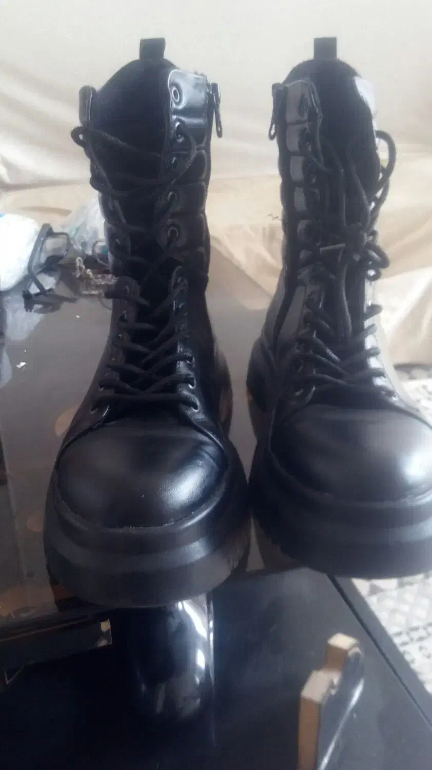 نیم بوت|کیف، کفش، کمربند|گرمسار, |دیوار