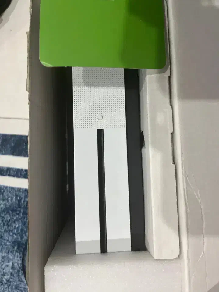 xbox series وان s|کنسول، بازی ویدئویی و آنلاین|مشهد, هفده شهریور|دیوار