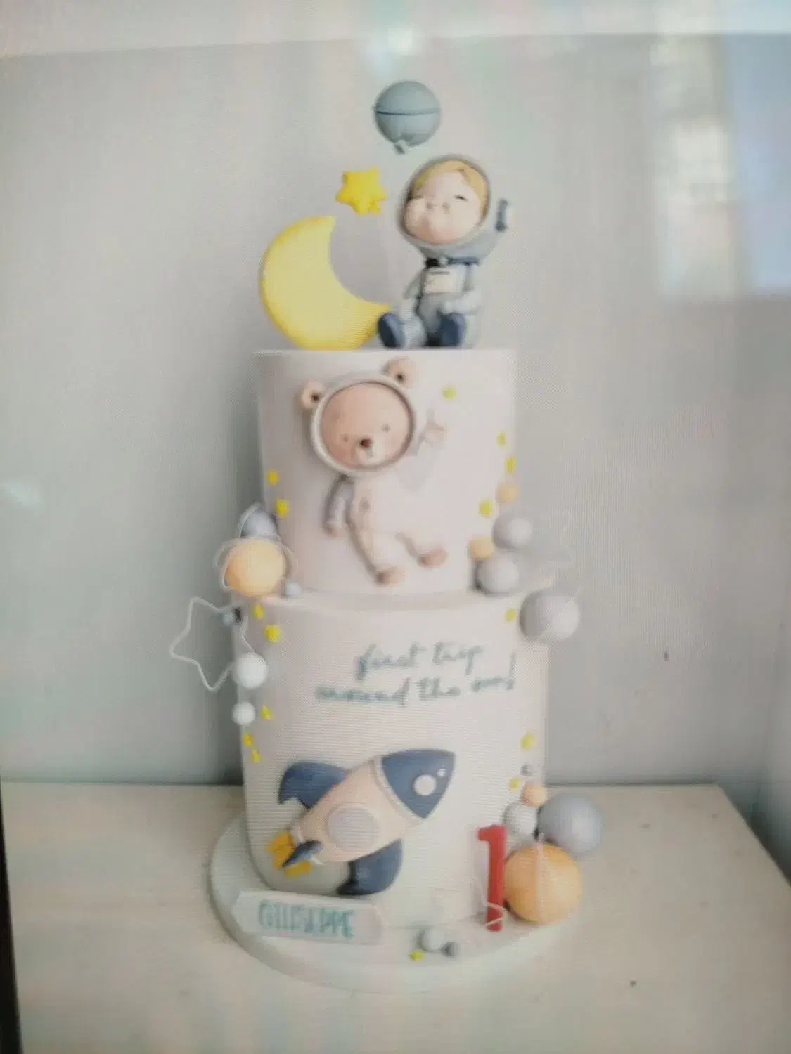 نیروی کار ساده برای قنادی|استخدام خدمات فروشگاه و رستوران|قم, آزادگان|دیوار