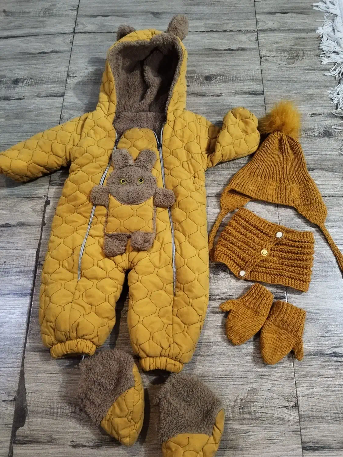 کاپشن شال وکلاه نوزادی|اسباب و اثاث بچه|کرمانشاه, |دیوار