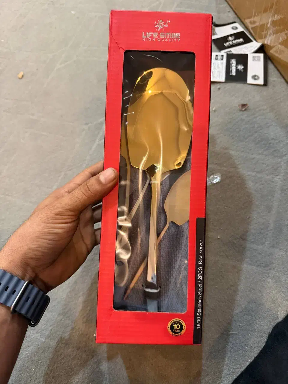 کفگیر|ظروف پخت‌وپز|صفادشت, |دیوار