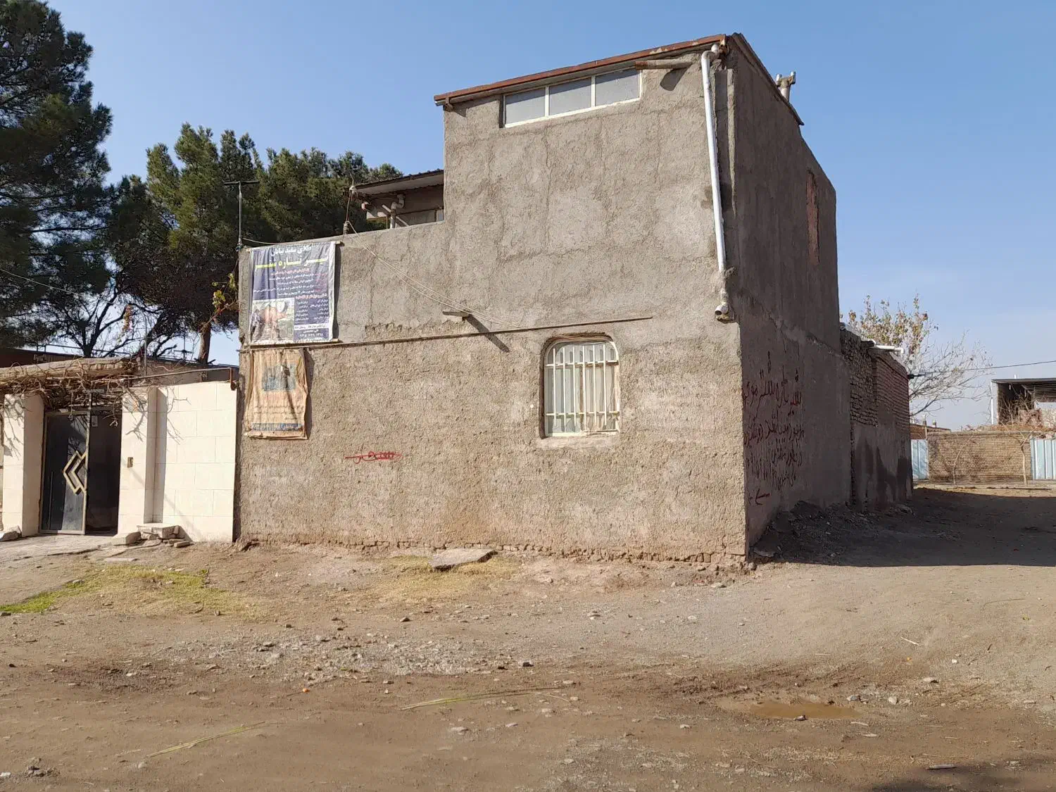 خانه دوبلکس موقعیت مابین آرامگاه خیام وعطار|فروش آپارتمان|نیشابور, حقیه|دیوار