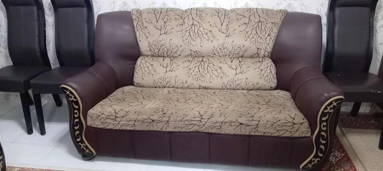 مبل ۷ نفره با میز و ۴ عدد عسلی|مبلمان خانگی و میز عسلی|همدان, |دیوار