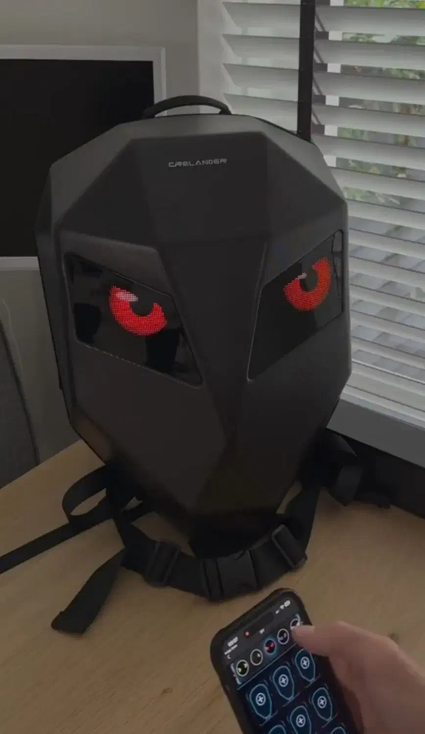 کوله پشتی هوشمندLED|کیف، کفش، کمربند|ارومیه, |دیوار