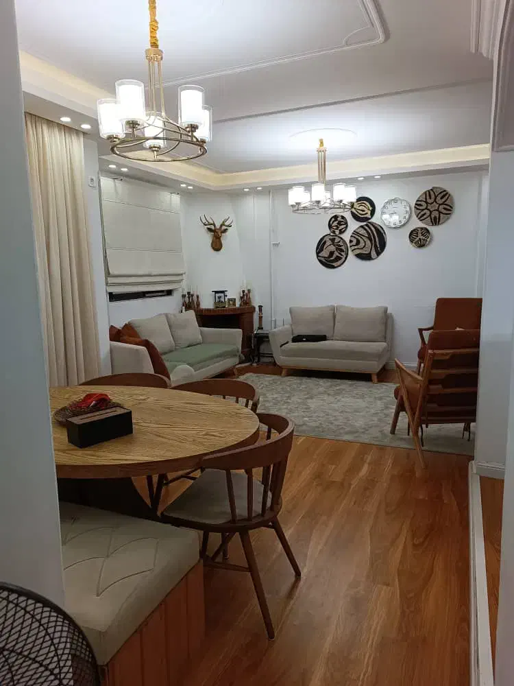 فروش واحد 83 متری اصلی گلسار خیابان 93|فروش آپارتمان|رشت, گلسار|دیوار