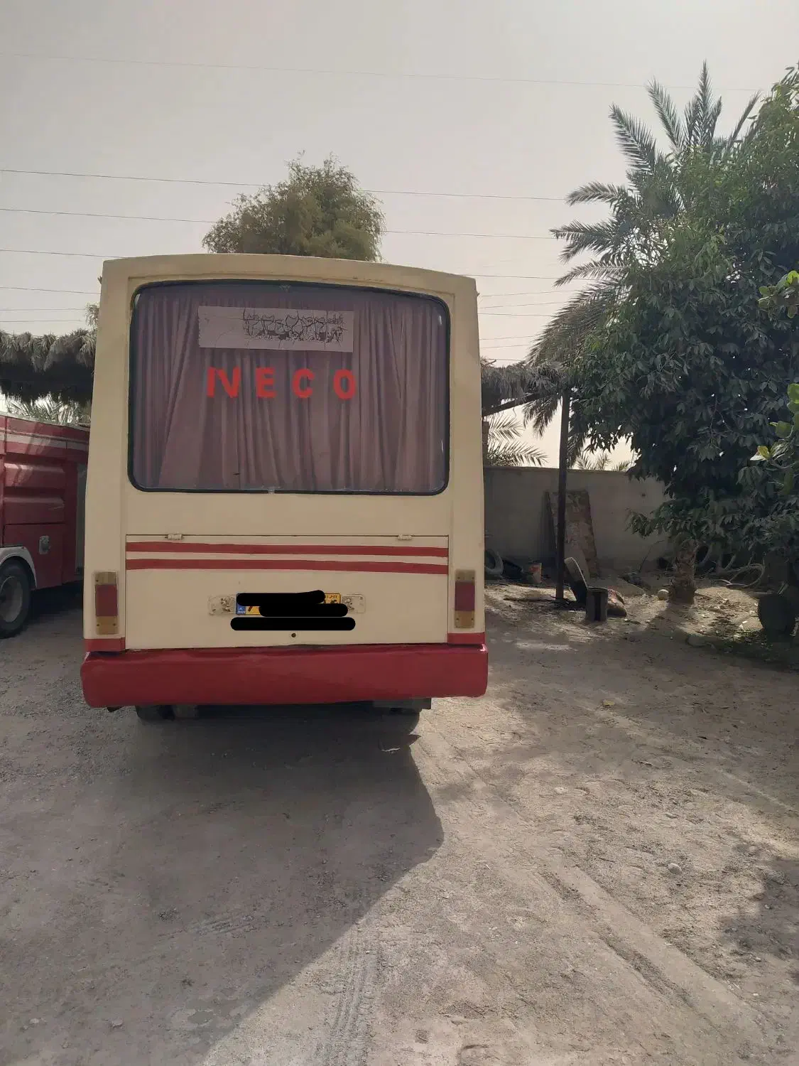 مینبوس مدل ۷۰|خودرو سنگین|تخت, |دیوار