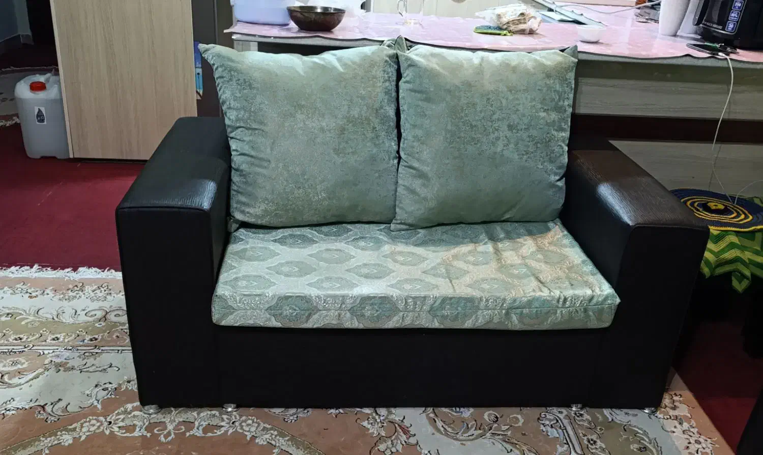 مبل راحتی مدل ال|مبلمان خانگی و میز عسلی|صدرا-فارس, فاز ۱|دیوار