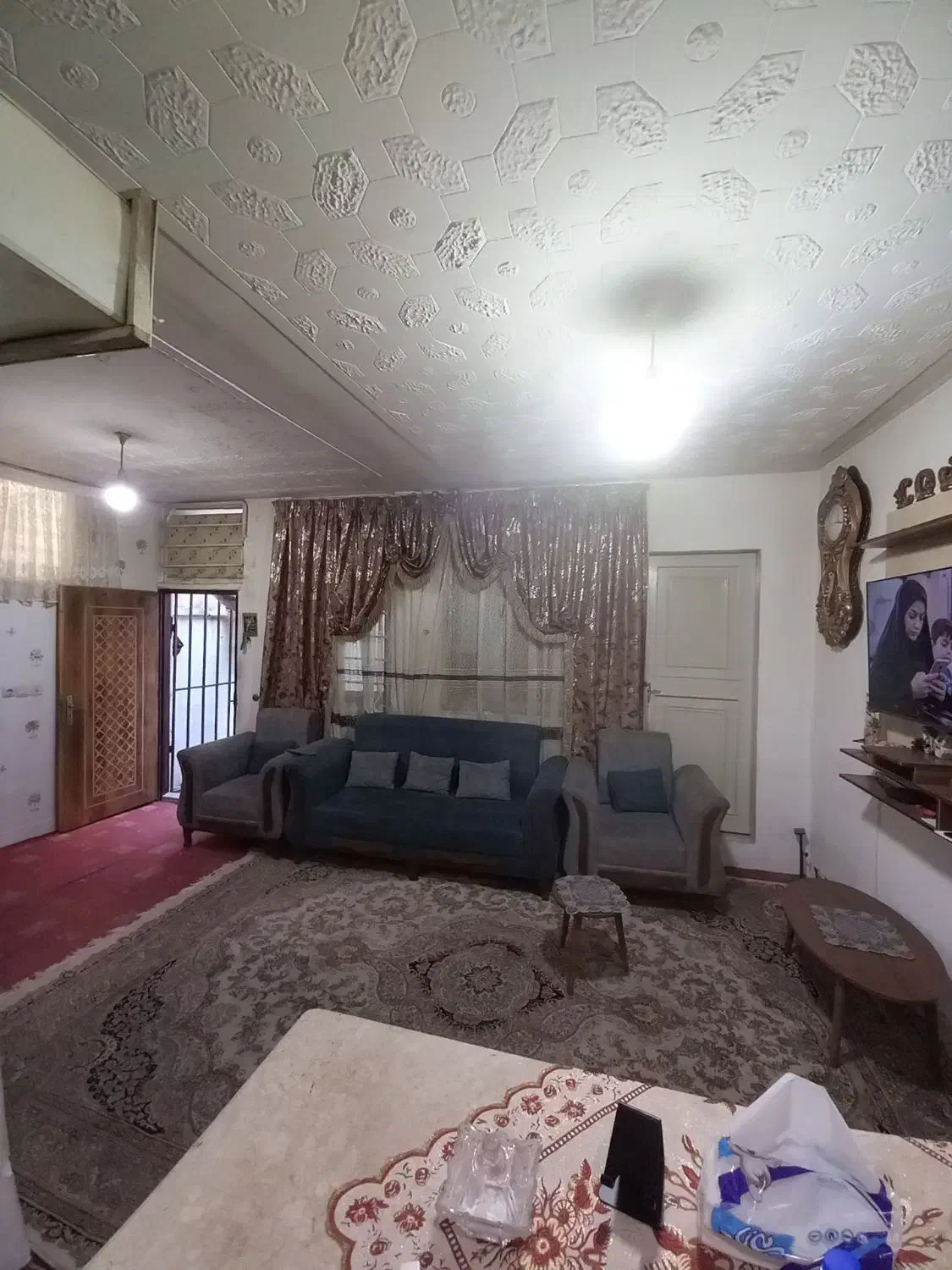 دوطبقه ویلایی مناسب سکونت یا ساخت وساز/لوکیشن عالی|فروش خانه و ویلا|مشهد, شهید معقول|دیوار