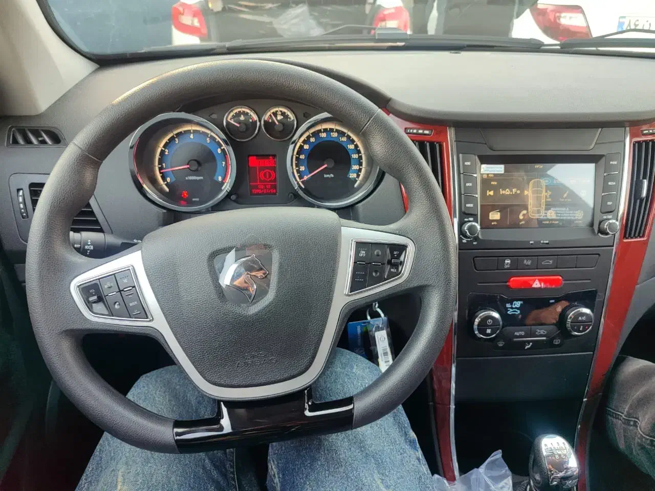 دنا پلاس ۶دنده efp|خودرو سواری و وانت|میانه, |دیوار