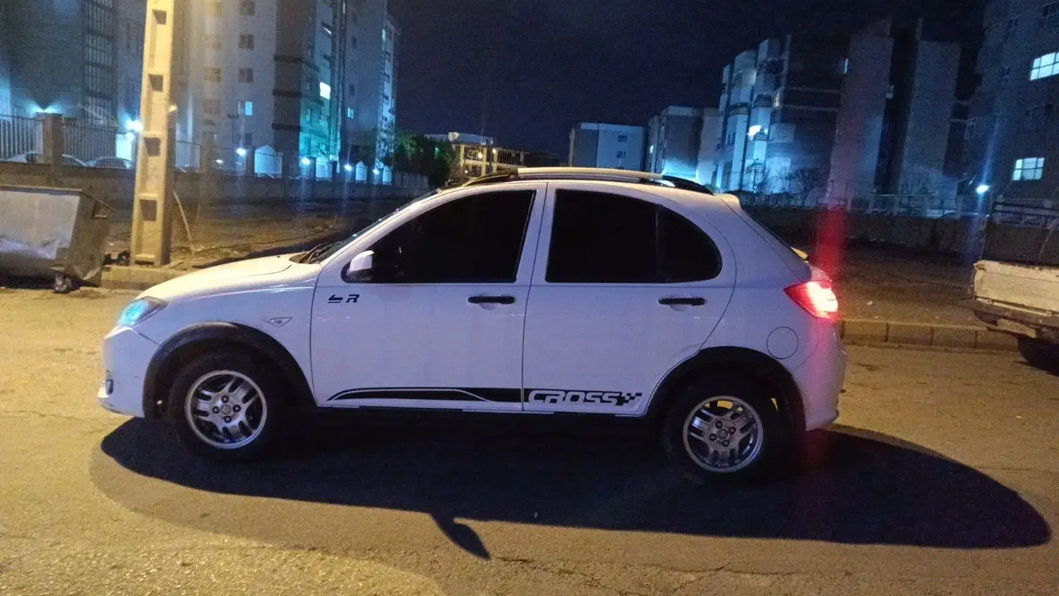 کوییک r سفید مشکی مدل 99|خودرو سواری و وانت|قم, پردیسان|دیوار