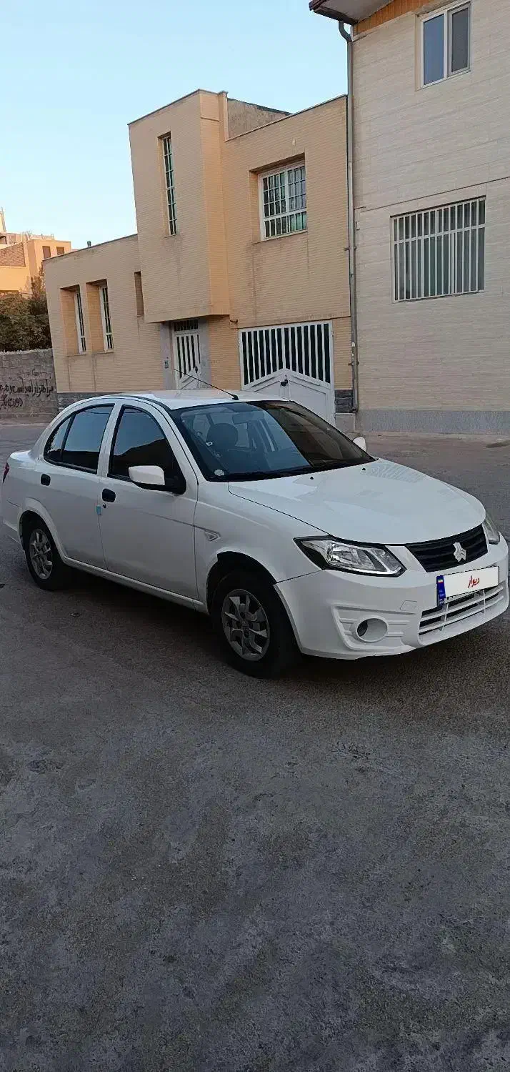 ساینا ۹۸ کم کار کارمندی|خودرو سواری و وانت|کرمان, |دیوار