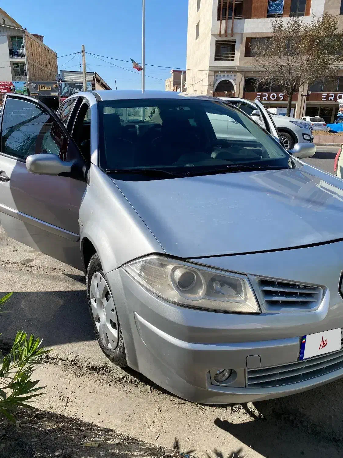 مگان ۲۰۰۶دنده وارداتی|خودرو سواری و وانت|گرگان, |دیوار