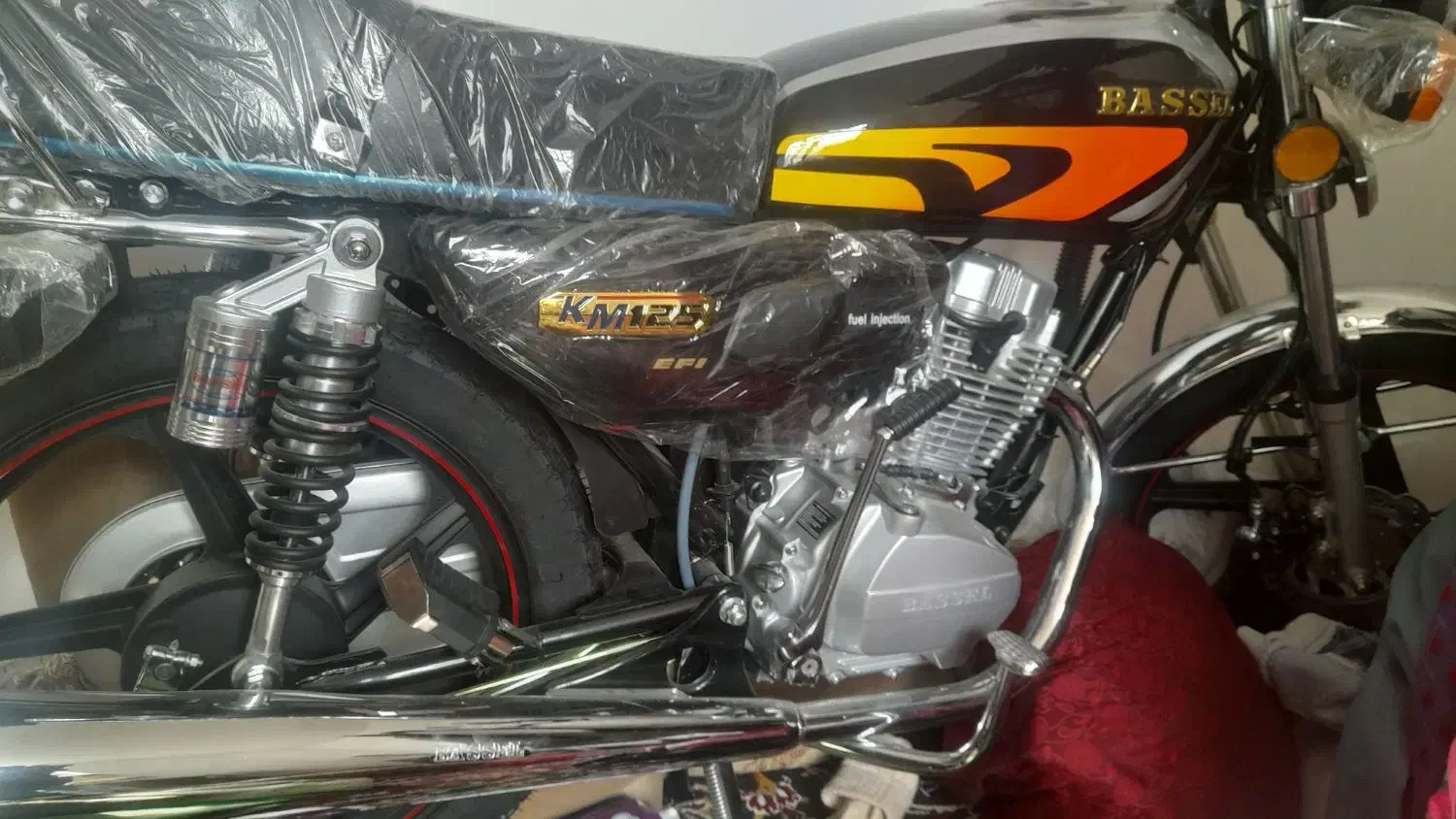 موتورمدل۴۰۴خشک سند سفی|موتورسیکلت|مشهد, شهید شهریاری|دیوار