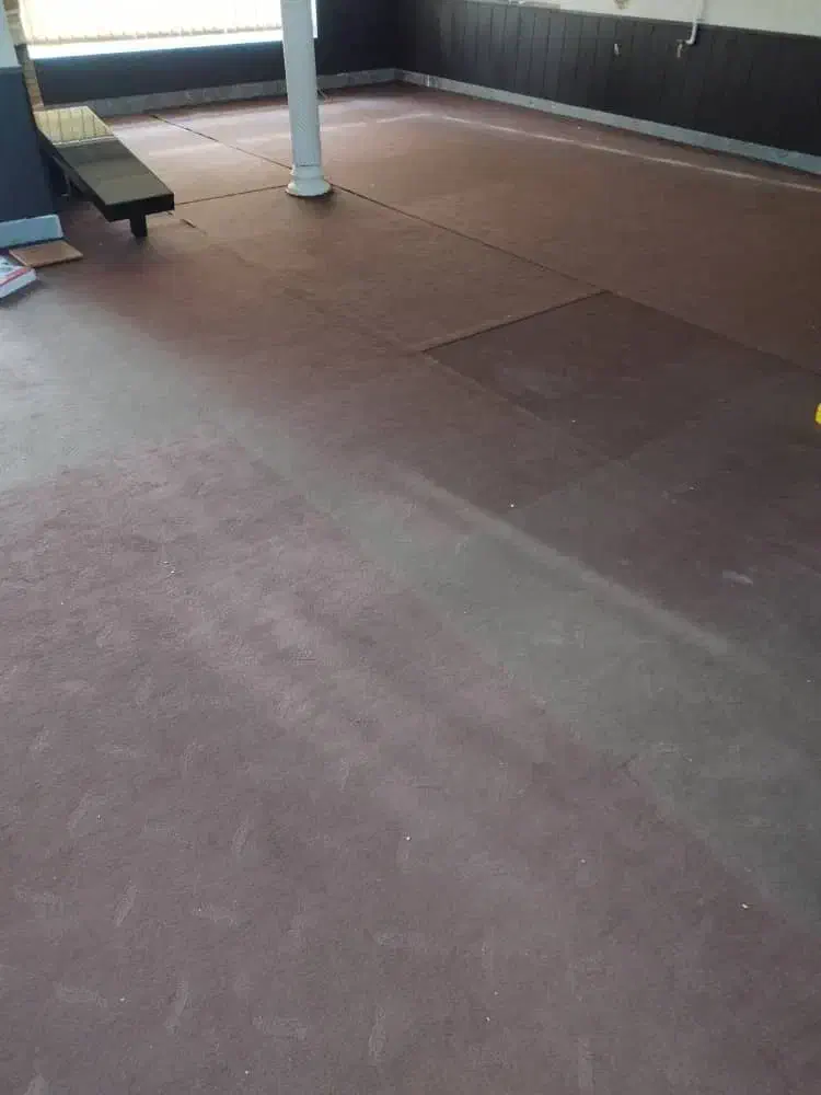 موکت ظریف مصور در حد نو|موکت|کازرون, |دیوار