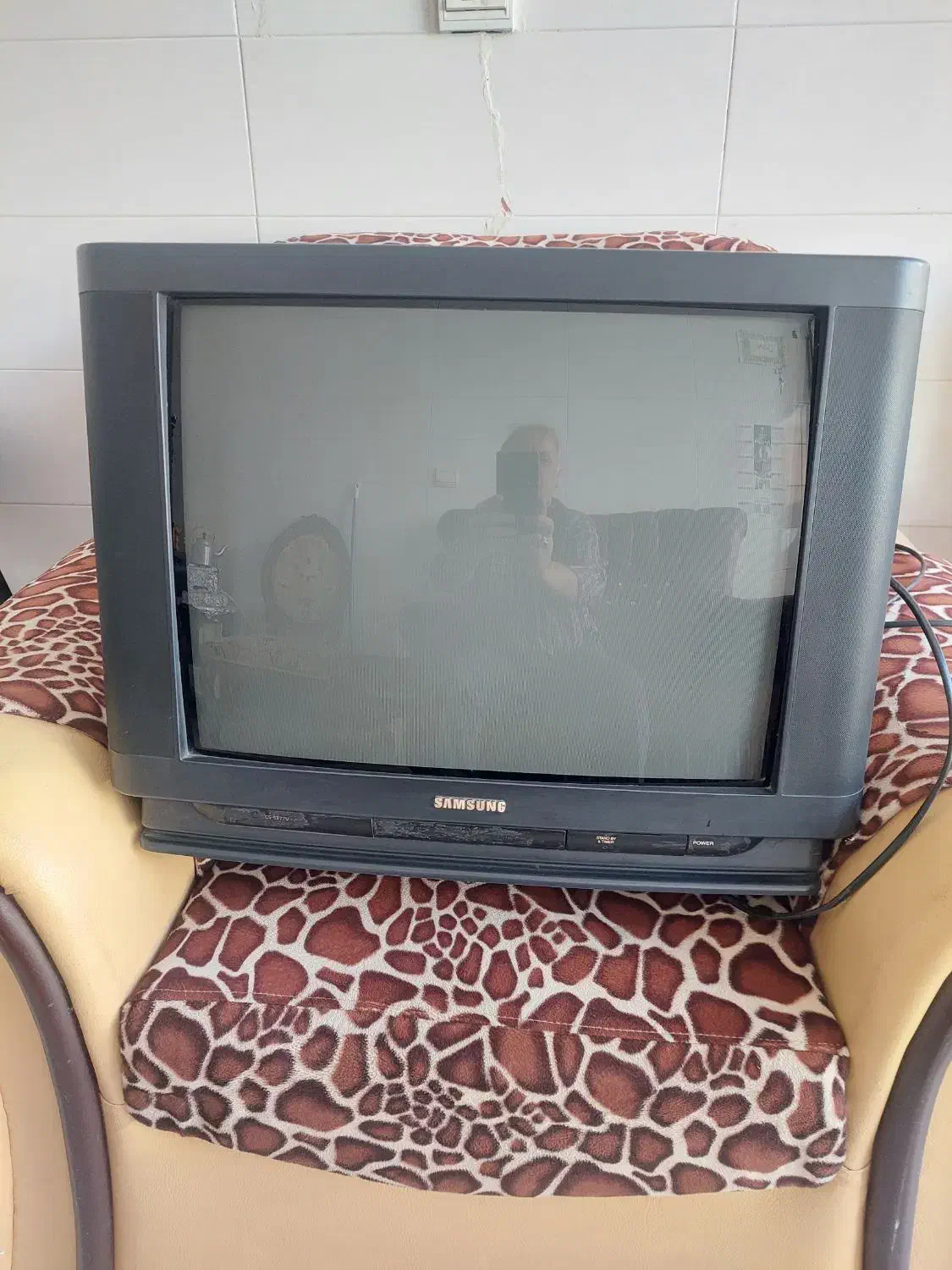 سامسونگ۲۱اینچاصل،کیفیتعالیسالم،،کنترلدار|تلویزیون و پروژکتور|اردبیل, |دیوار