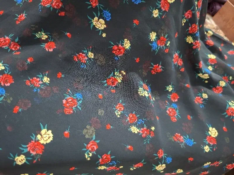 پارچه حریر مشکی گل دار|لباس|قم, حنیف نژاد|دیوار