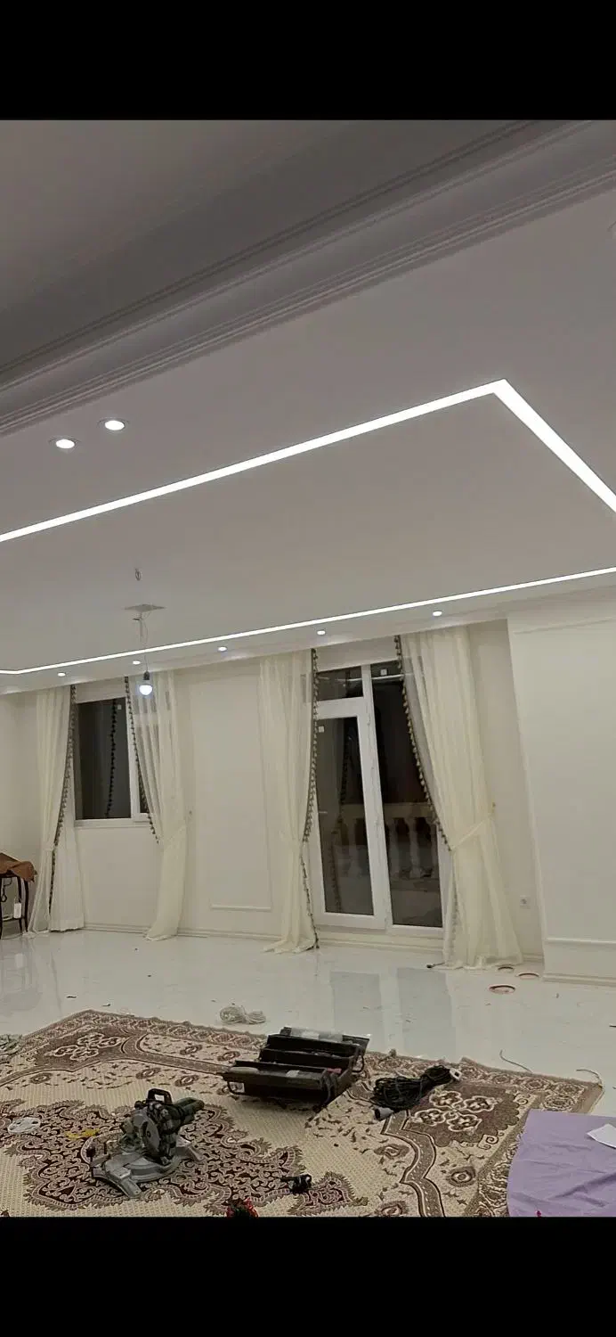 خدمات برق ساختمان ،نصب هالوژن و لاین نوری|خدمات پیشه و مهارت|اردبیل, |دیوار