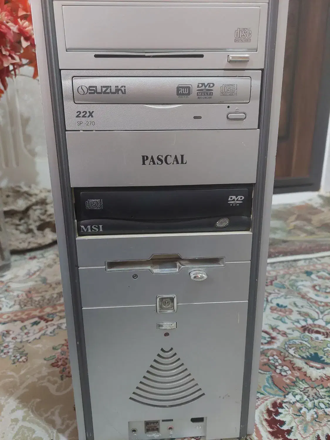 فروش کیس کامپیوتر قدیمی|قطعات و لوازم جانبی رایانه|پردیس, فاز ۱|دیوار