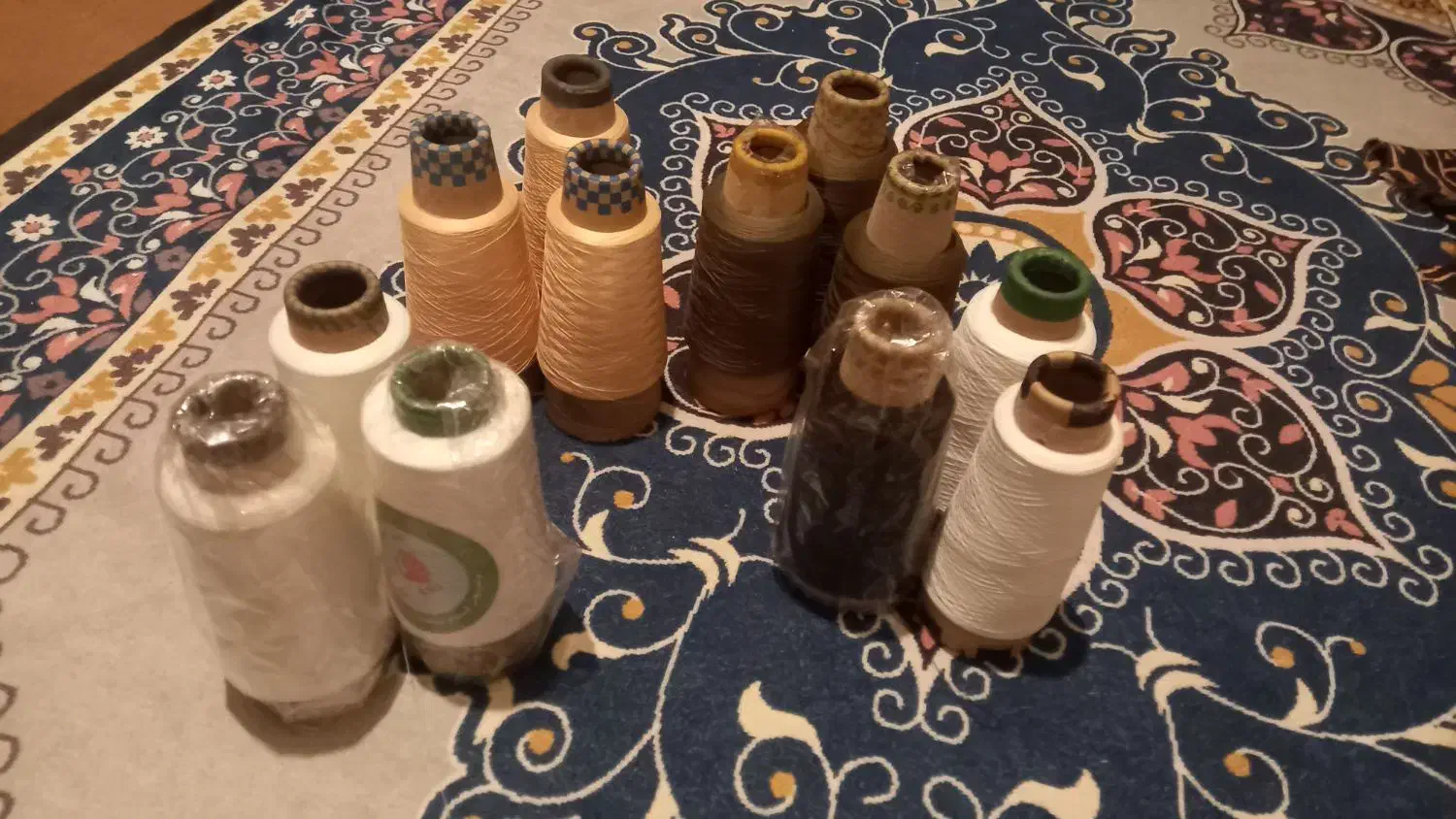 نخ سردوز ،پایه چرخ|لوازم خیاطی و بافتنی|فردیس, شهرک ارم|دیوار