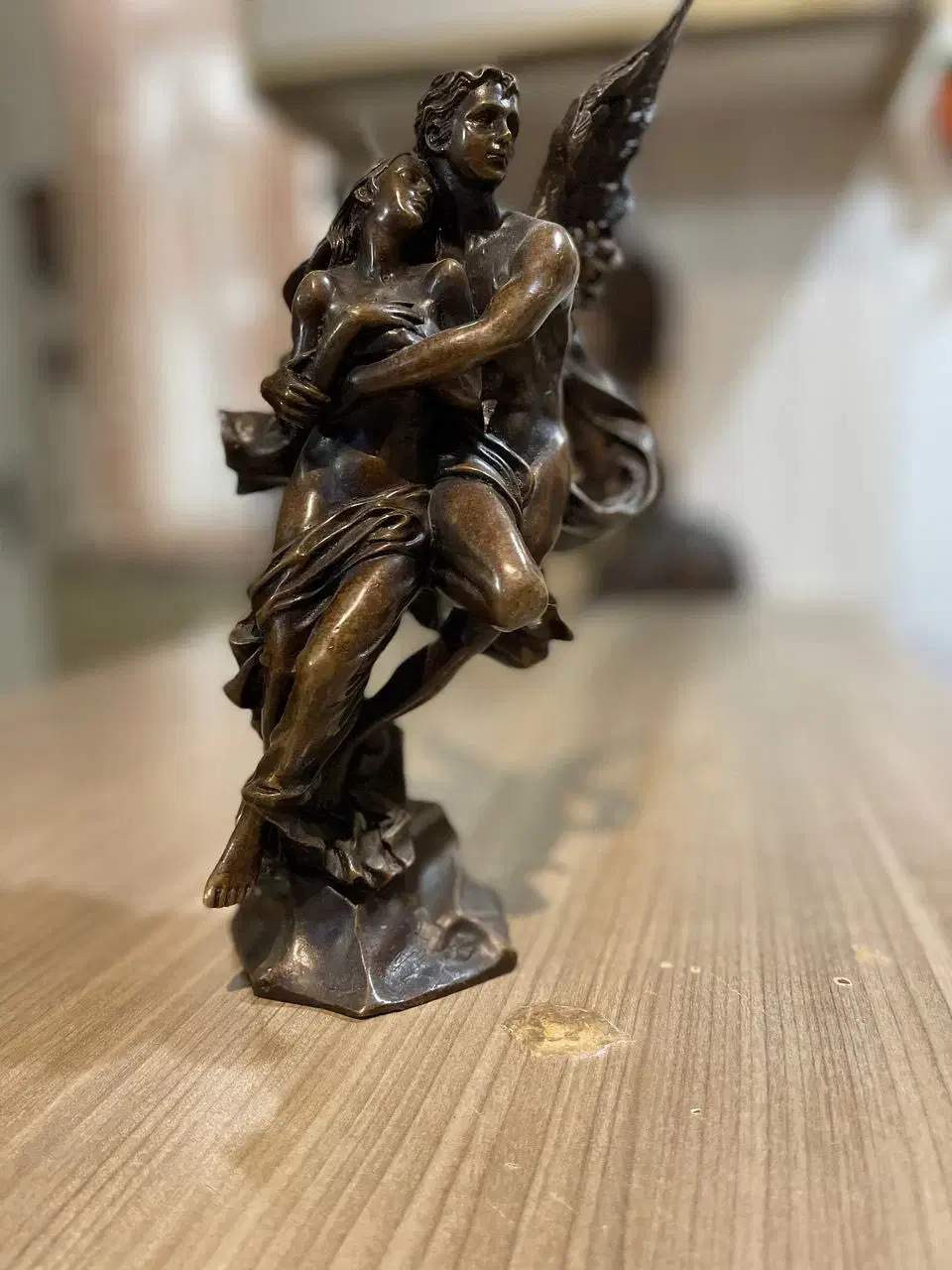 مجسمه برنز قدیمی|مجسمه، تندیس، ماکت|تهران, سازمان برنامه جنوبی|دیوار