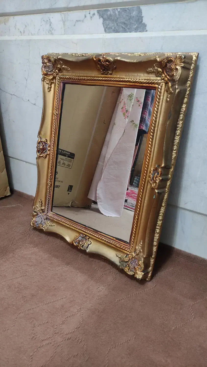 اینه چوبی|آینه|نجف‌آباد, صالح آباد|دیوار