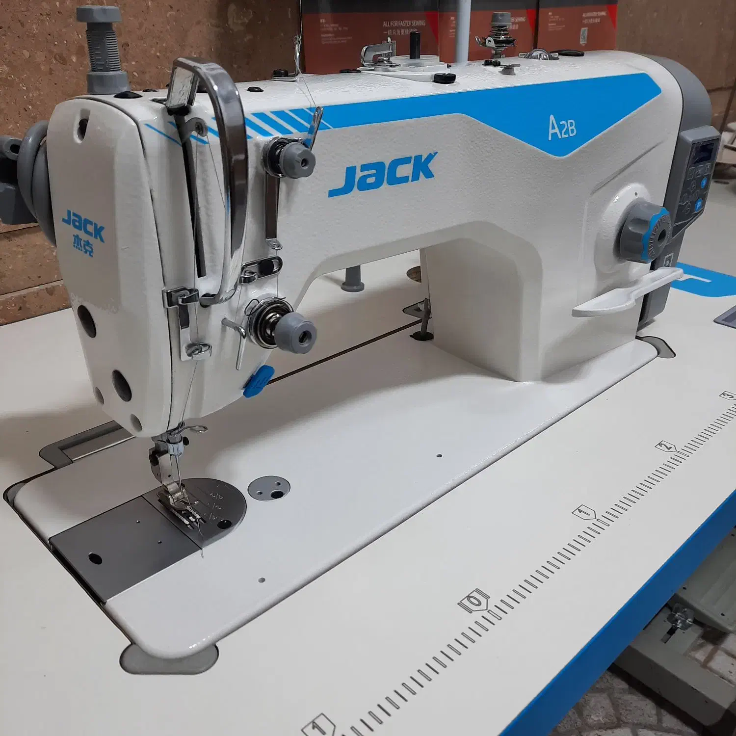 چرخ خیاطی صنعتی نخ قطع کن جک|چرخ خیاطی و ریسندگی|بوکان, |دیوار