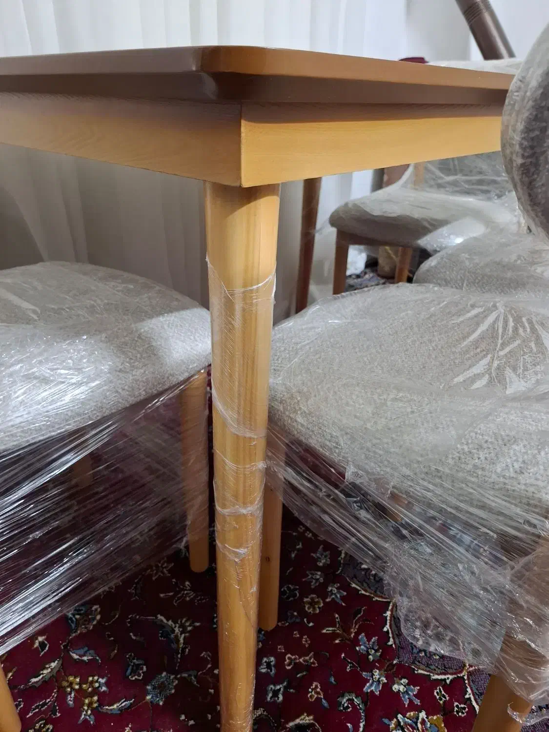 میز نهارخوری|میز و صندلی غذاخوری|مشهد, سید رضی|دیوار