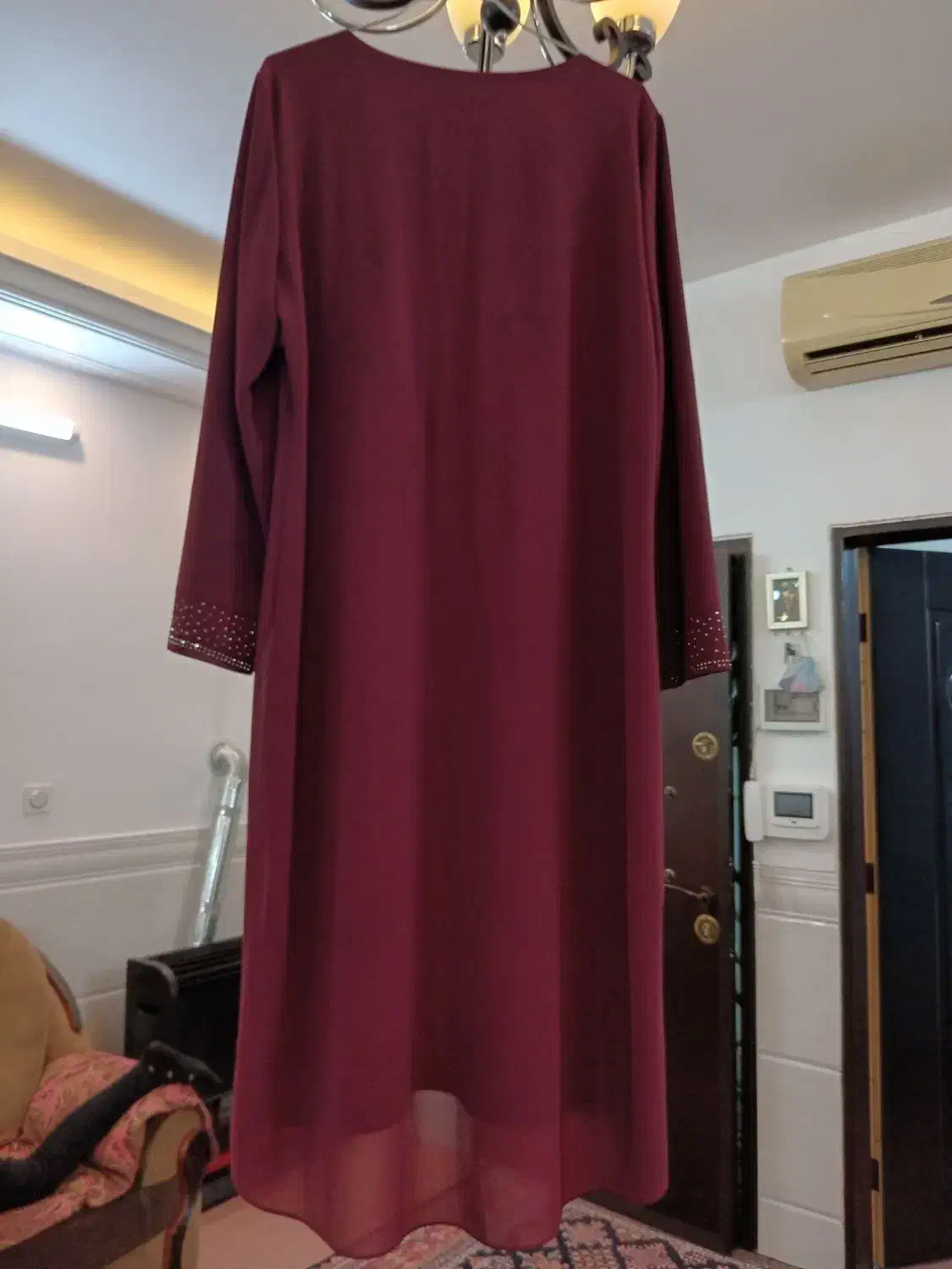 لباس مجلسی|لباس|قم, نیروگاه|دیوار